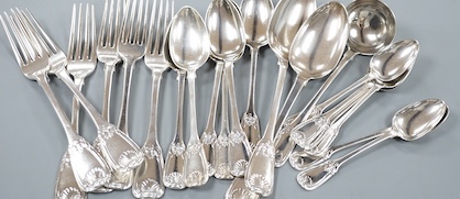 Fifteen items of William IV Scottish silver fancy shell pattern flatware, by Robert Gray & Sons, Glasgow, 1830 and a similar set of six dessert spoons, 1834, 39.5oz.